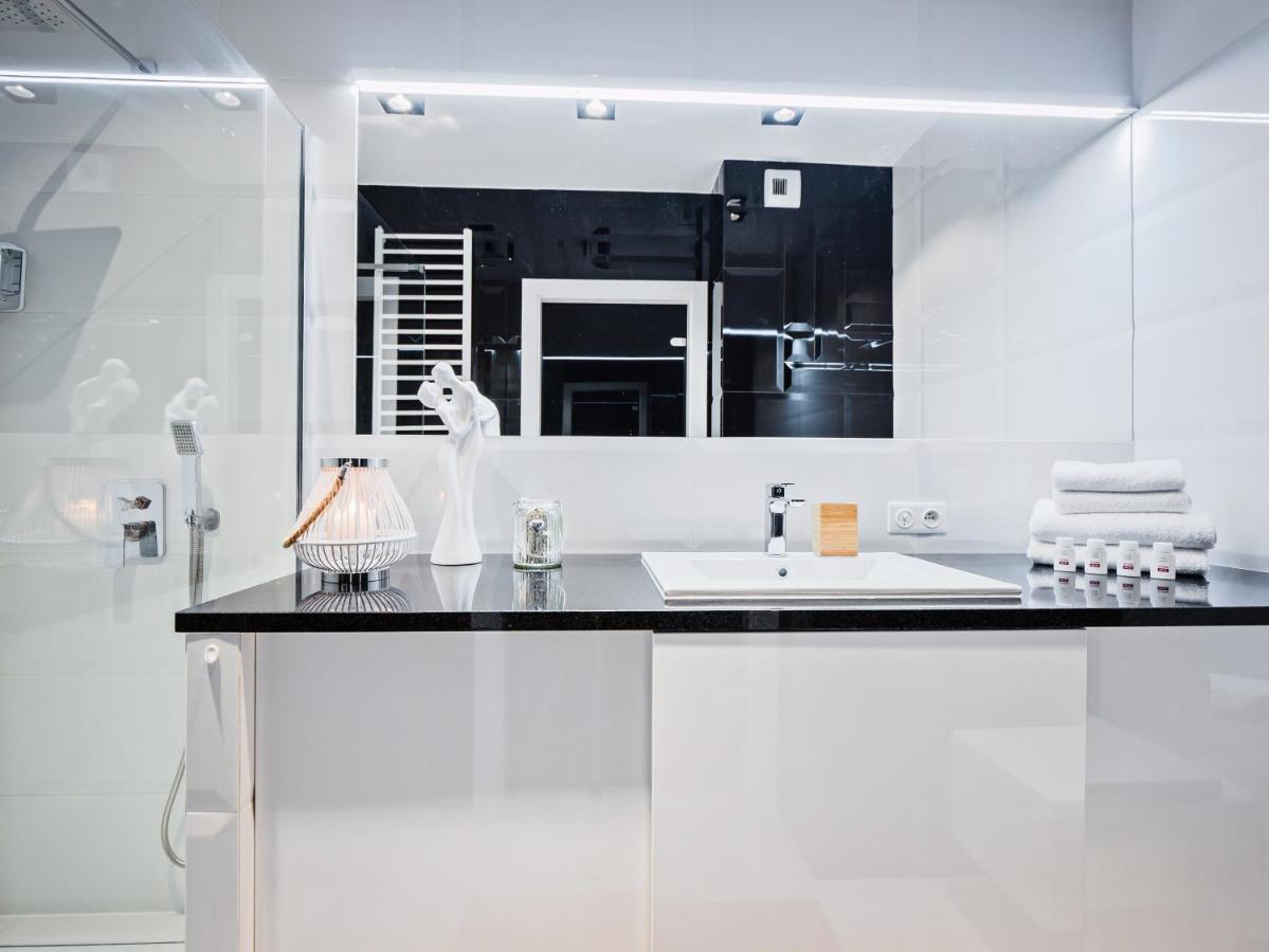 Apartamenty Homely Place Casa Verona - Stary Rynek - Parking Poznaň Exteriér fotografie